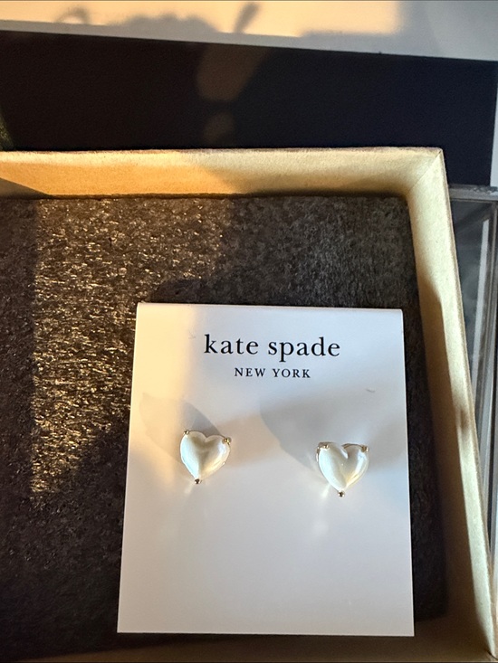 kate spade Jewelry - kate spade Pearl White Heart Stud Earrings with Gold Trim